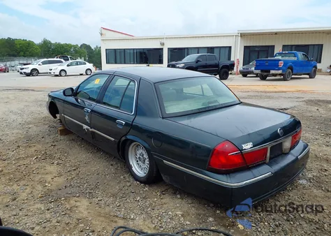 2002 Mercury Grand Marquis Ls z USA, uszkodzony, nr VIN 2MEFM75W12X625384